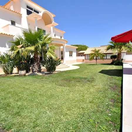 Villa Stunnig 5 Bedroom Private Pool With Cinema Quarteira