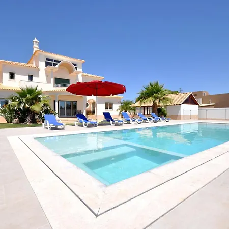 Stunnig 5 Bedroom Private Pool With Cinema * Quarteira
